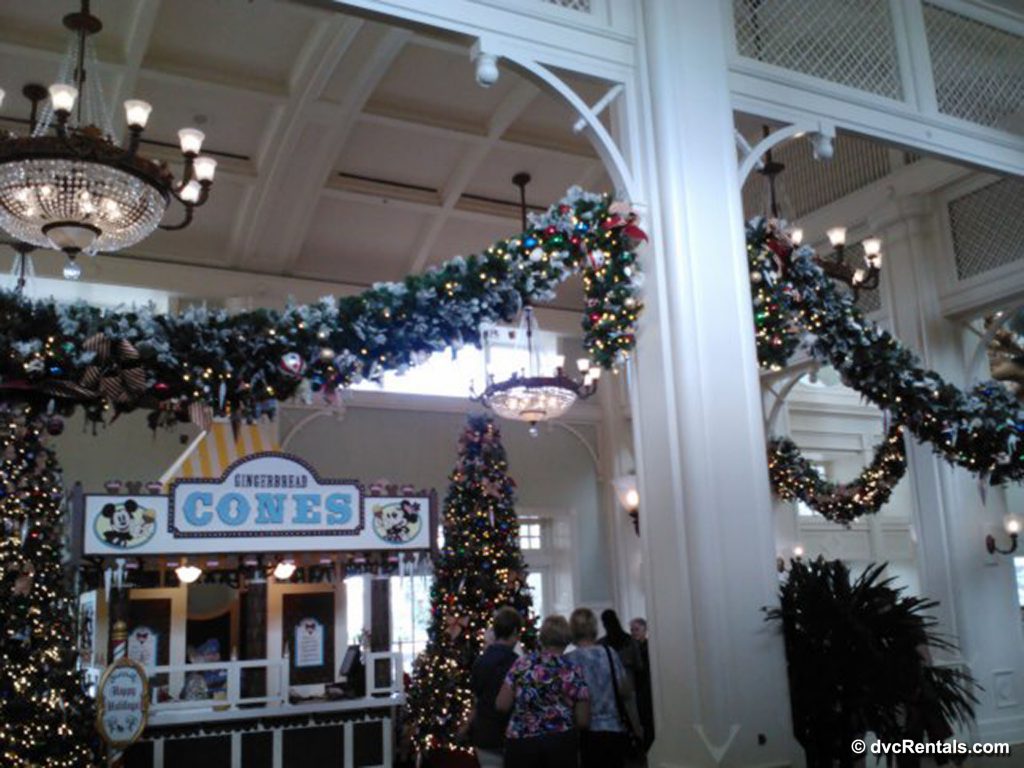 Boardwalk Lobby decorated for Christmas