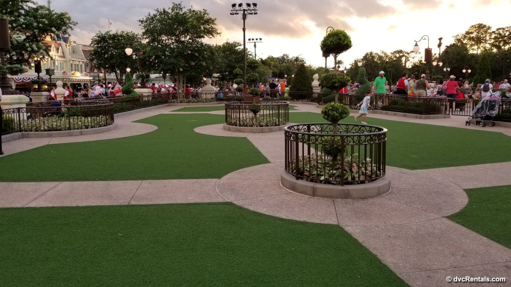 Plaza Garden Viewing Area