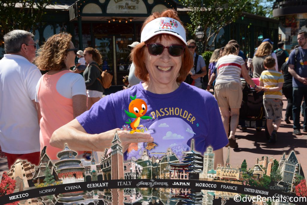 PhotoPass picture with Orange Bird added in