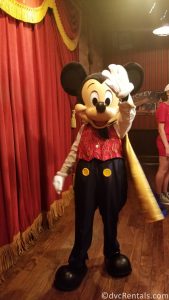 Mickey Mouse waving hello