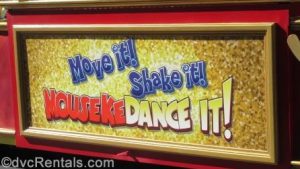 Move It! Shake It! MousekeDance It! Sign