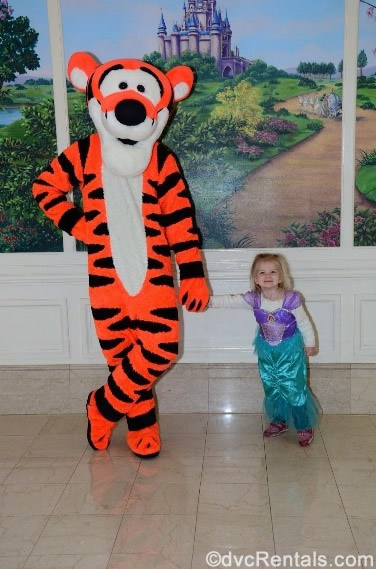 Guest Blogger’s daughter with Tigger at 1900 Park Fare
