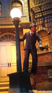 Singing in the Rain animatronic from the Great Movie Ride