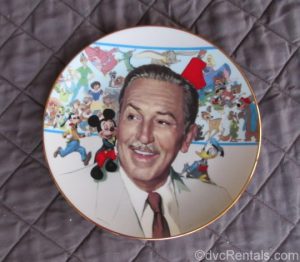 Commemorative plate of Walt Disney