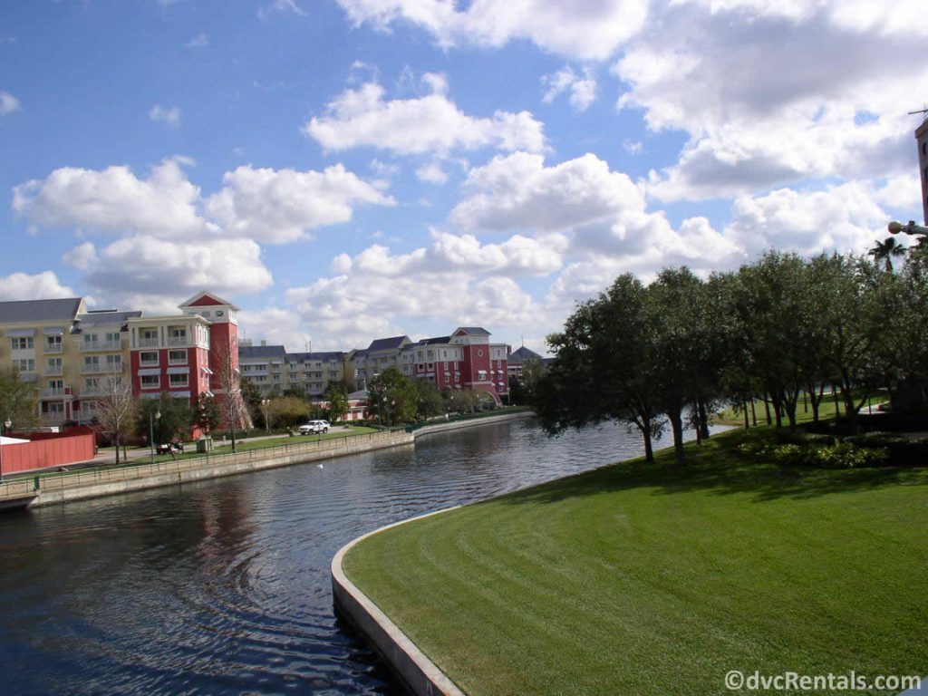 walkway from Disney’s Boardwalk Villas to Disney’s Hollywood Studios