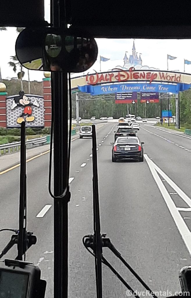 WDW sign as seen from Disney’s Magical Express
