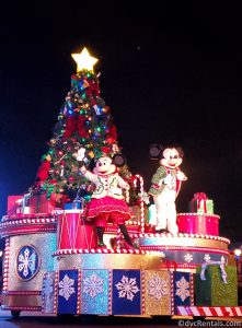 Mickey and Minnie Christmas clothes