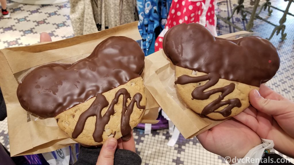 Giant Mickey Shape cookie
