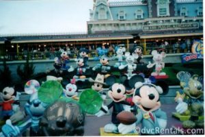 Mickey Statues outside of the Magic Kingdom