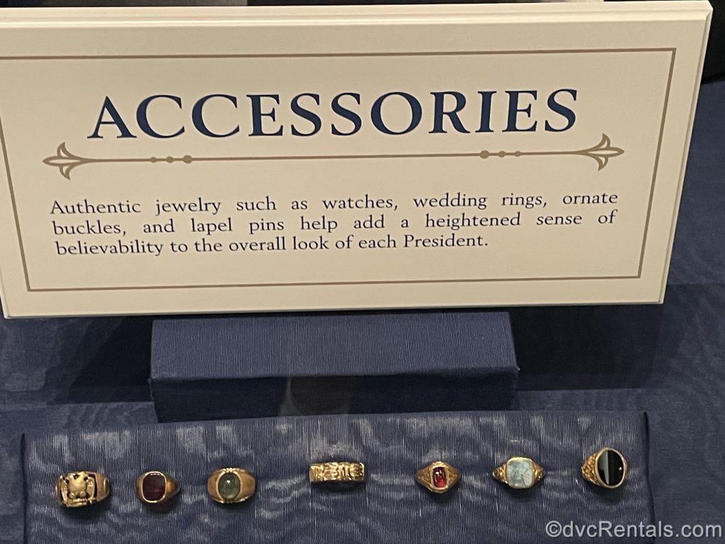 informative plague at the Hall of Presidents