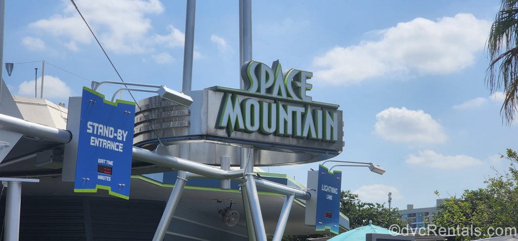 Space Mountain Entrance